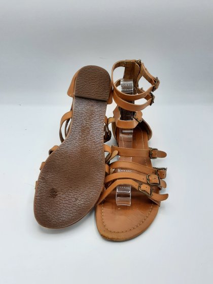 Spartiate Activewear camel de seconde main