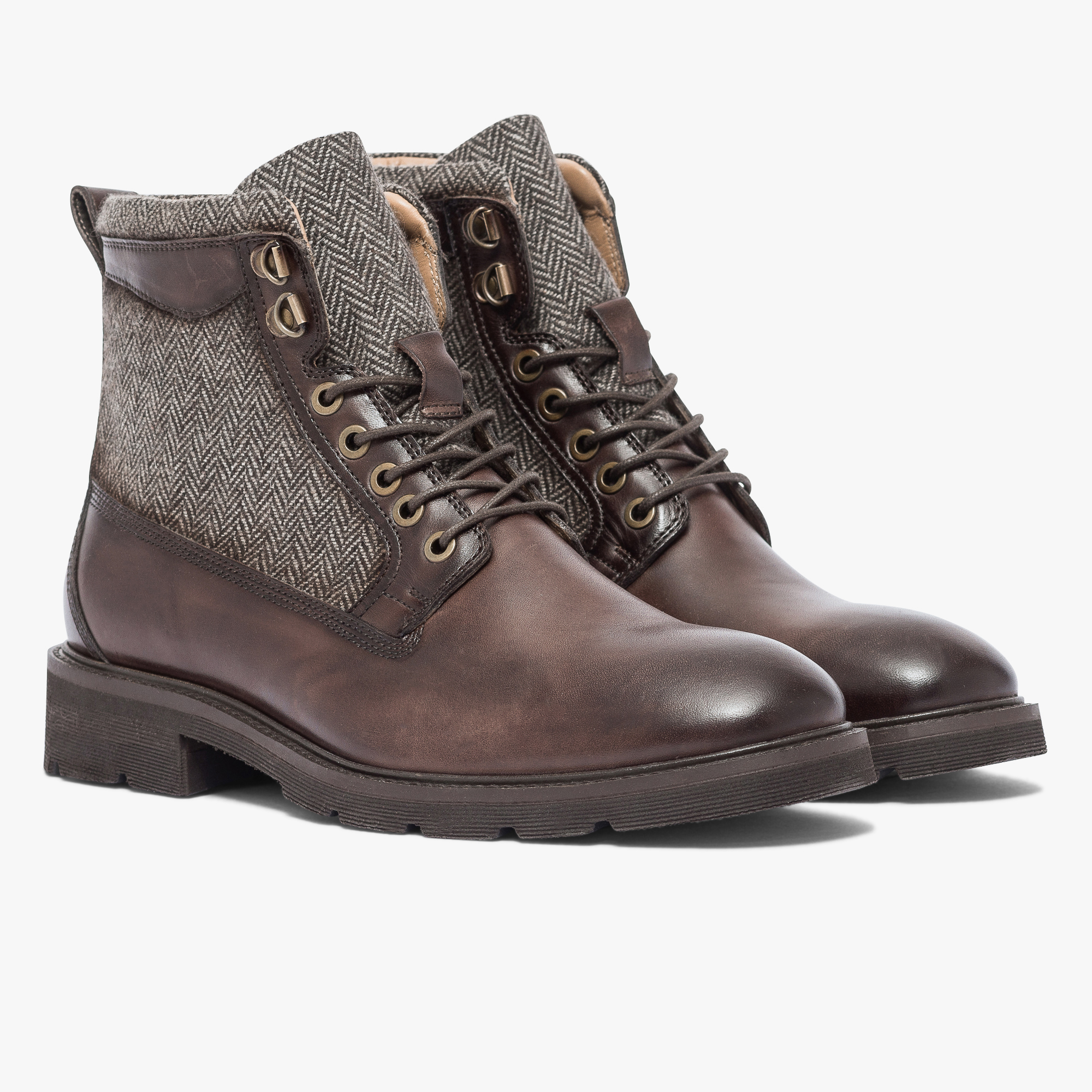 BOOTS RAIPUR