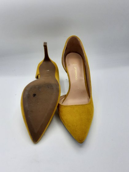 Escarpins Promod jaune de seconde main