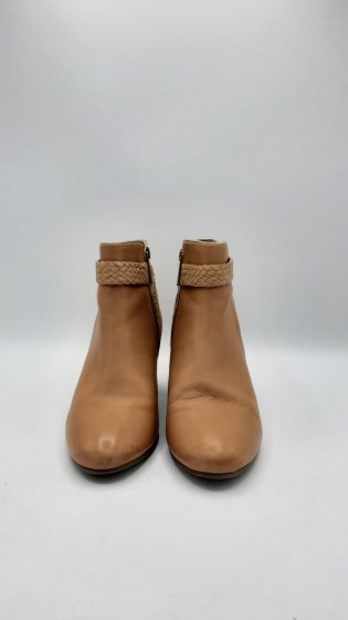 Boots à talons beige de seconde main