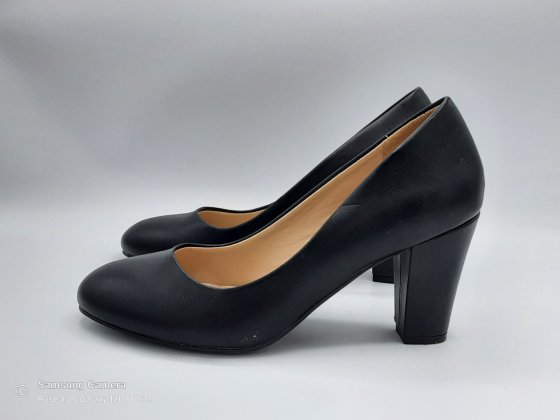 Escarpin noir LA HALLE T38 de seconde main