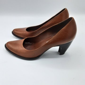 escarpin marron de seconde main