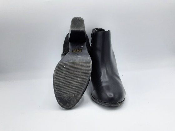 Boots Ken shoes noires de seconde main