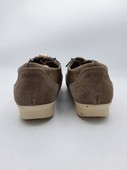 Baskets DAMART taupes de seconde main