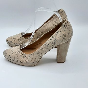 Escarpins beige imprimé  de seconde main