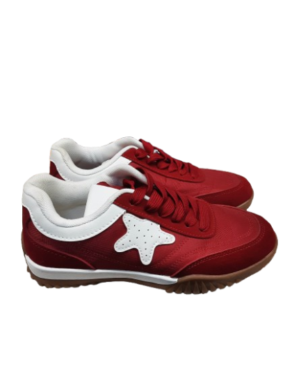 Basket rouge et étoile blanche T36 de seconde main
