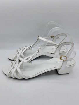 Sandales ANDRE blanches de seconde main