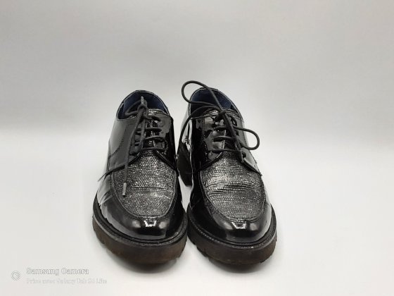 Derbies noir et argent DORKING BY FLUCHOS de seconde main