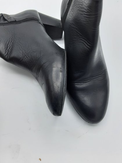 Boots Eram noirs  de seconde main