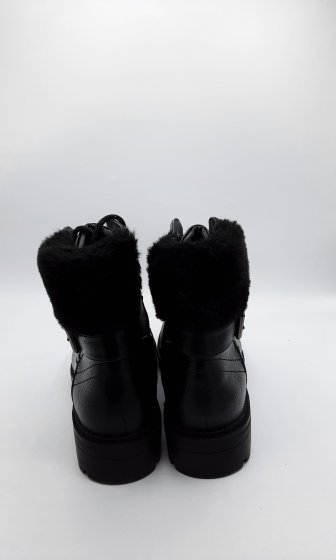 Boots noires fourrées