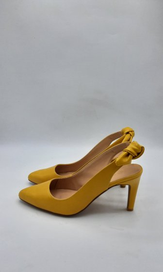 Escarpins Promod jaune de seconde main