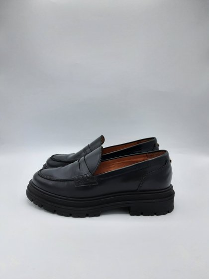 Mocassins BOCAGE de seconde main