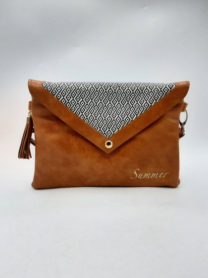 Pochette DE MARQUE INCONNUE camel de seconde main