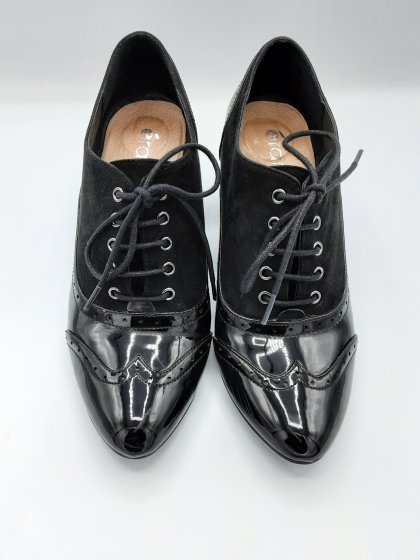 chaussures d'occasion noires vernies
