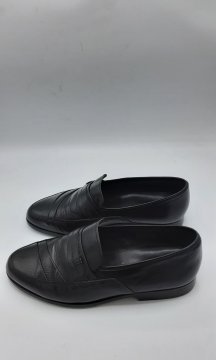 mocassin