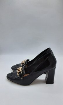 Mocassins a talon noir de seconde main