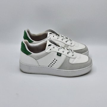 Baskets M.Moustache blanche de seconde main