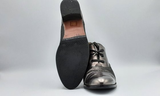 Mocassins à talons silver de seconde main