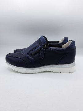 Baskets DAMART marines de seconde main