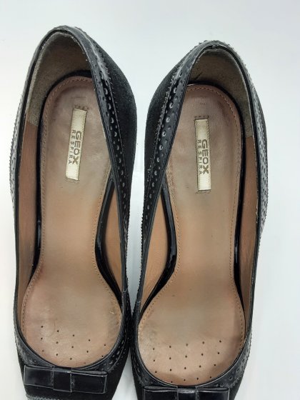 Escarpins GEOX noirs de seconde main