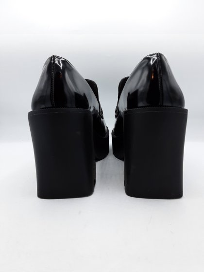 Mocassins à talon TEXTO noirs de seconde main