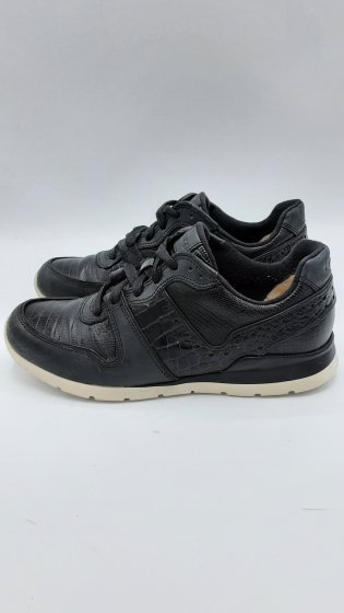 SNEAKERS NOIR UGG EN CUIR DE SECONDE MAIN