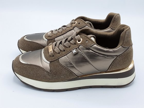 Basket synthétique bronze 37