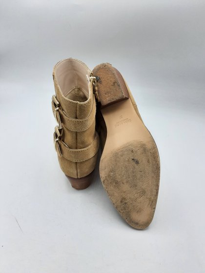 Bottines ZARA BASIC COLLECTION beiges de seconde main