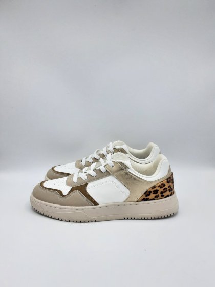 paire de baskets imprimé léopard