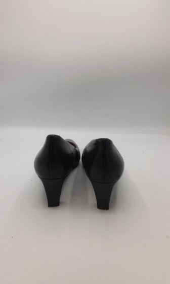 Paire d’escarpins de seconde main