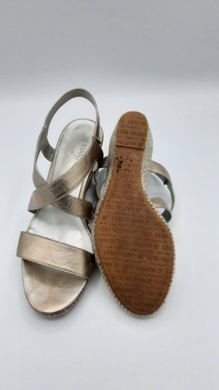 Sandales compensées de seconde mains