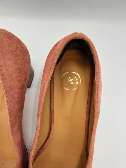 Escarpin des petits hauts rose de seconde main