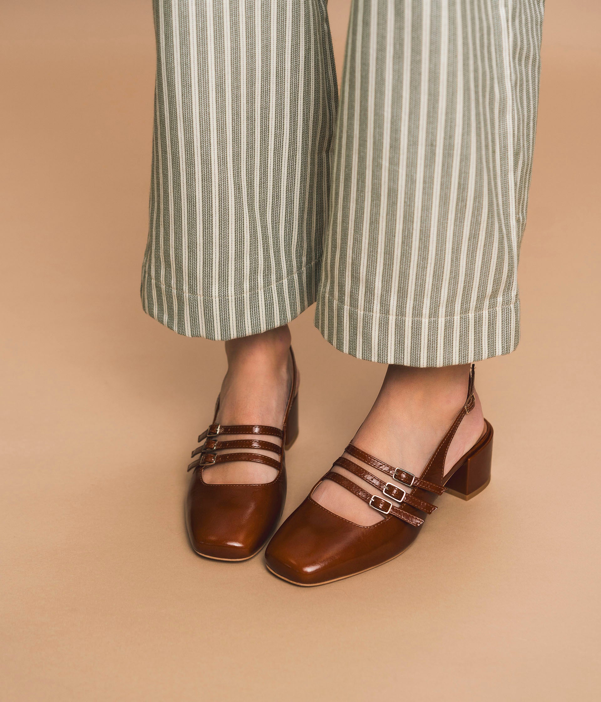 SLINGBACK DEMI CAMEL