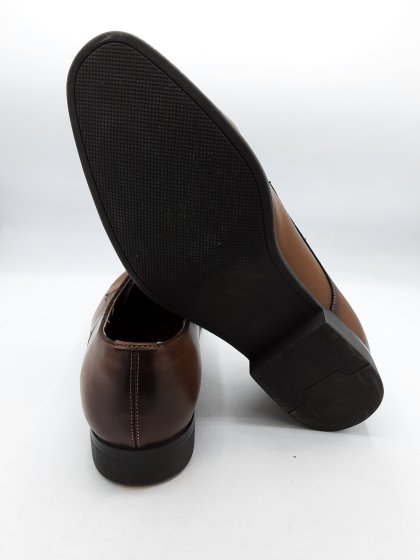 Derbies ZARA MAN camel de seconde main