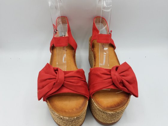 Sandales BEST SHOES rouges de seconde main