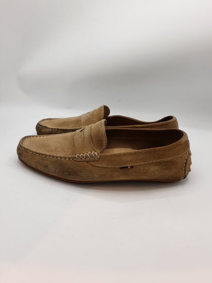 Mocassins TOMMY HILFIGER beiges de seconde main