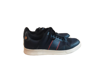Paire de baskets de seconde main