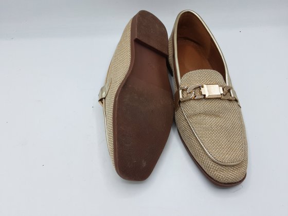 mocassin beige et doré de seconde main