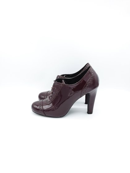 paires de derbies a talons bordeaux