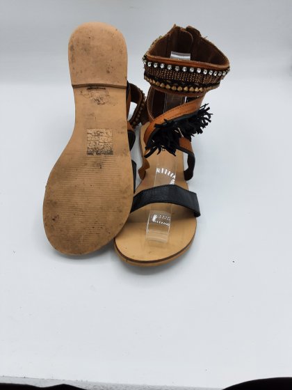 sandales Promod noir et camel de seconde main
