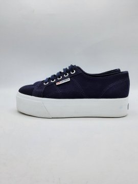 Tennis SUPERGA bleues de seconde main