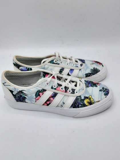 Baskets fleuries Adidas de seconde main