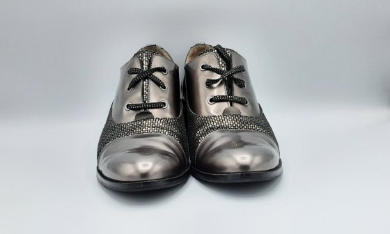 Mocassins à talons silver de seconde main