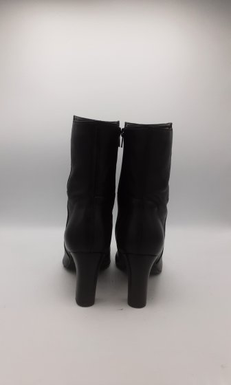 Paire de bottines de seconde main