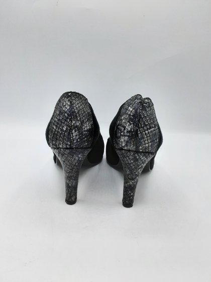 Escarpins UN TOUR EN VILLE noirs de seconde main