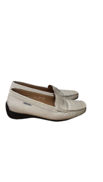 mocassin cuir en bon état pointure 40