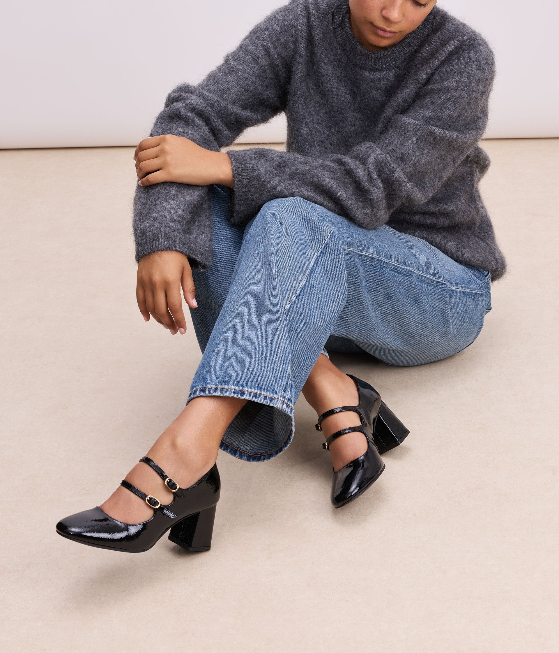 BABIES IZA NOIR