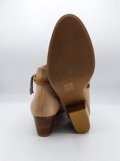 Bottines SCHM°°VE beiges de seconde main