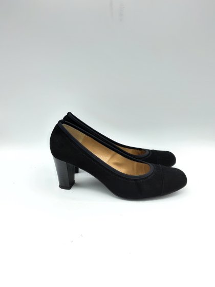 Paire d'escarpins noir de seconde main