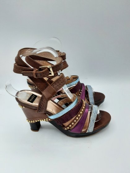 Sandales marron de seconde main